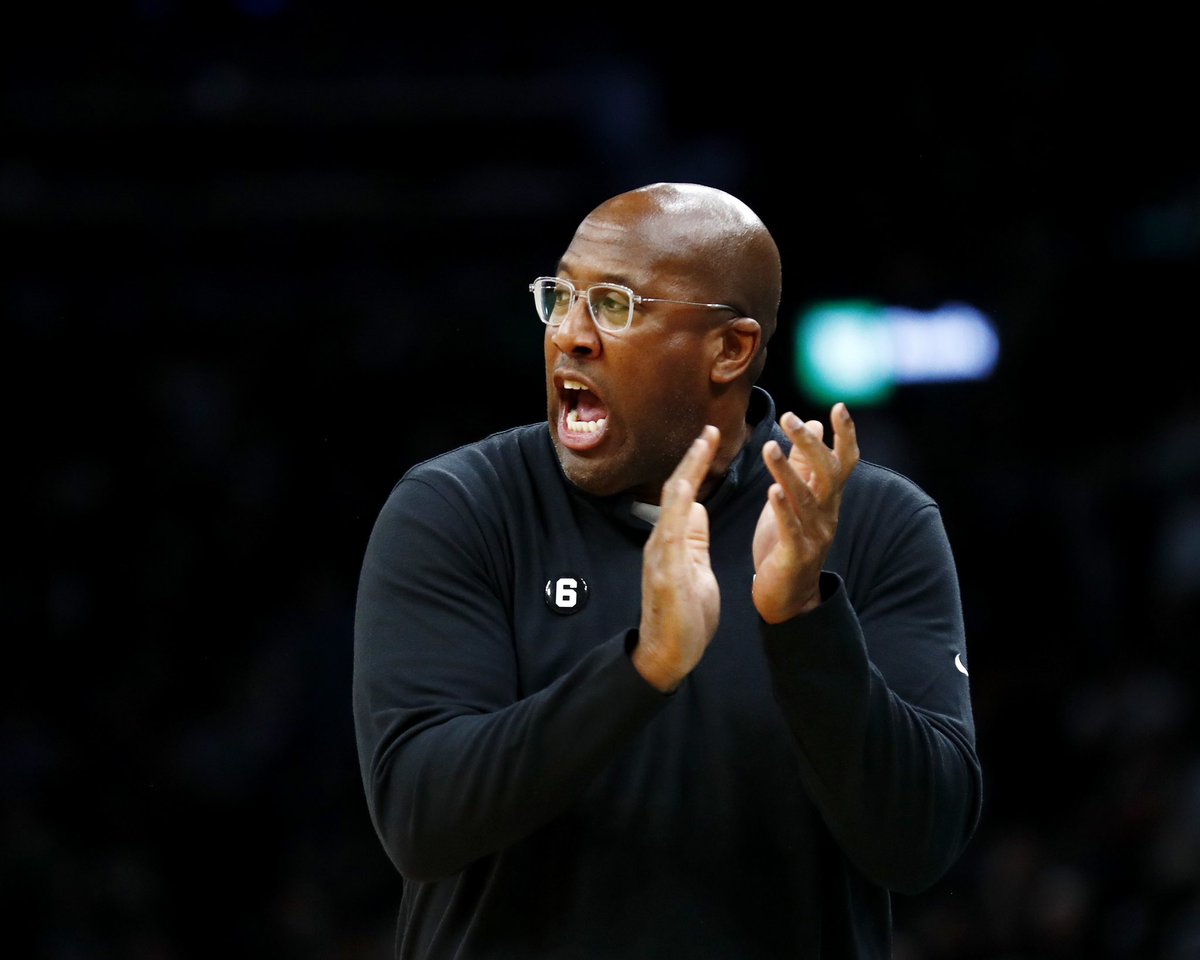 wojespn's tweet image. ESPN Sources: After engaging in contract extension discussions, the Sacramento Kings and coach Mike Brown have tabled talks. There remains a gulf on a potential deal for Brown, who has one guaranteed season left on his contract.