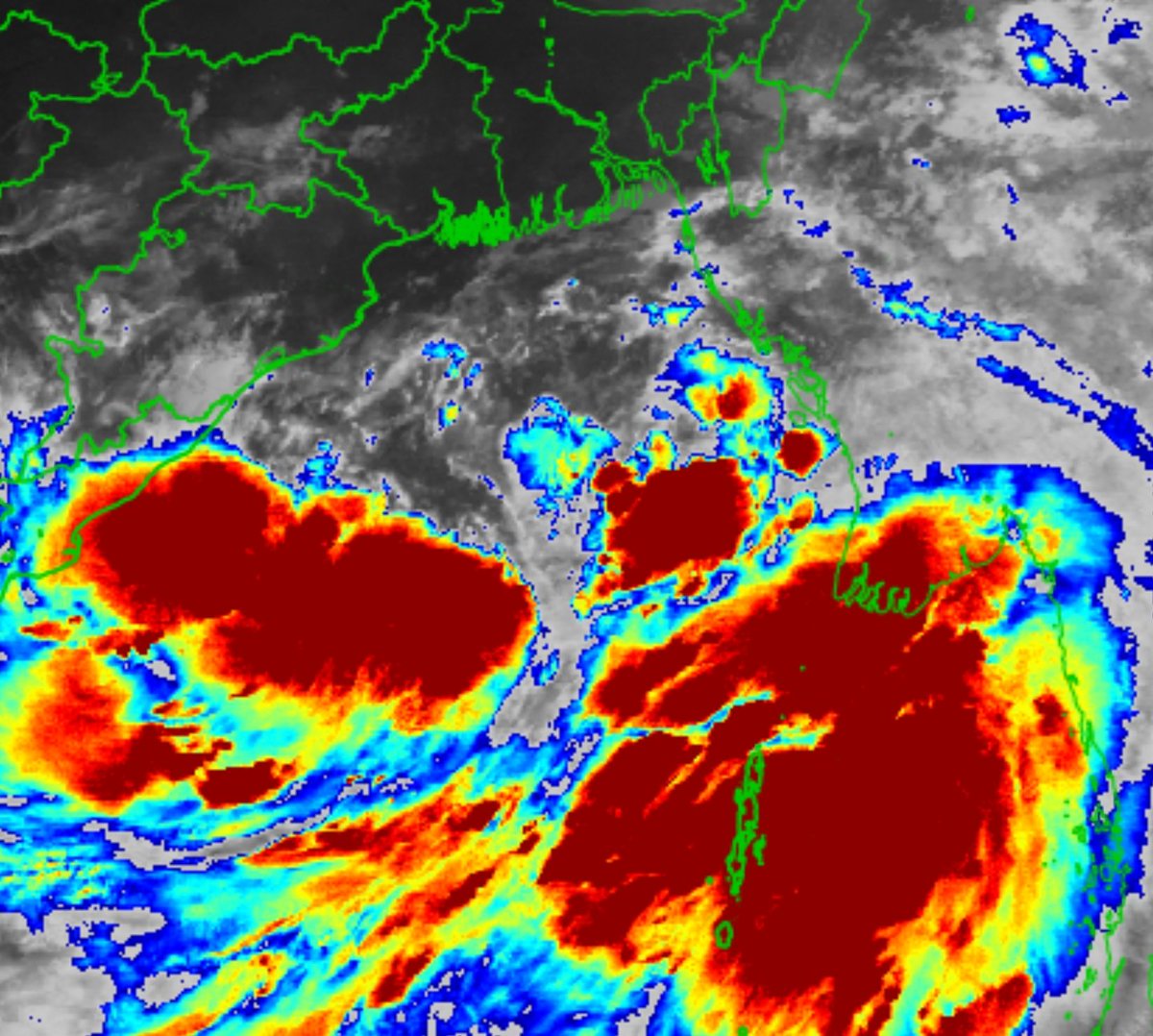 The sun rises on #CycloneRemal Update 2 🌀 As per current observations, Cyclone Remal has now formed in north central Bay. Will continue tracking N and intensify further into Severe CS by this evening & possibily become VSCS for a short period post midnight. ⚠️Landfall is