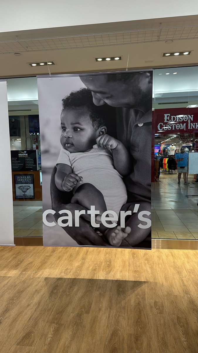 It’s my daughter making the billboard for every Carter’s in the US for meeeee, God is so good!!!!! 😭😭🩷🩷
