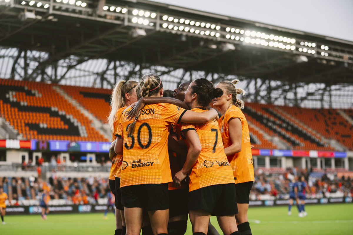 We love goals.
We love <a href="/bachmannr10/">Ramona Bachmann</a>.
We love Ramona Goals.

#HoustonDash