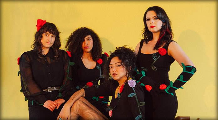 La Luz Presenta Su Nuevo Álbum: “News Of The Universe” Y El Video Oficial De “Always In Love” pipilopop.com/la-luz-present… <a href="/laluzers/">La Luz</a> via <a href="/PipiloPop/">Pipilopop</a>