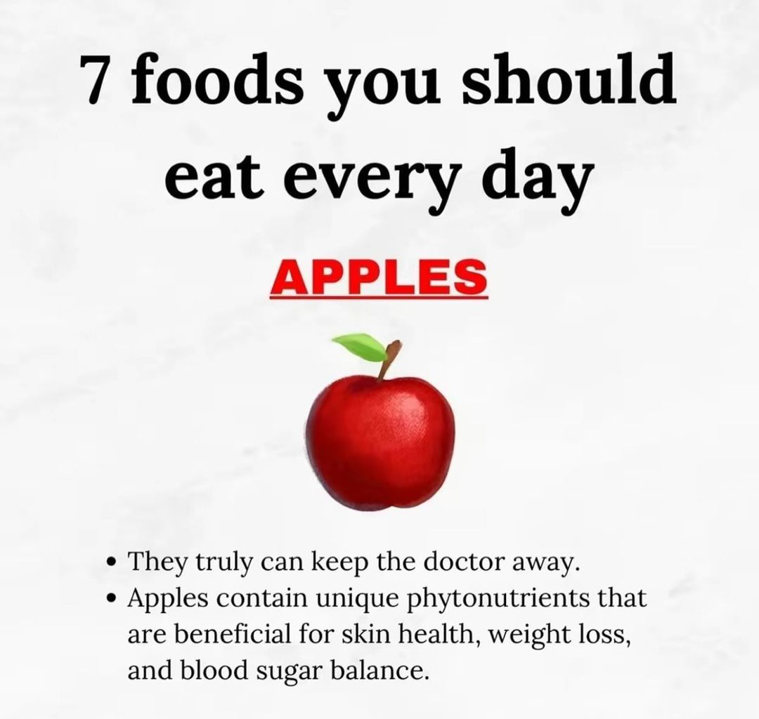 7 foods you should eat everyday.

1. Apples 🍎