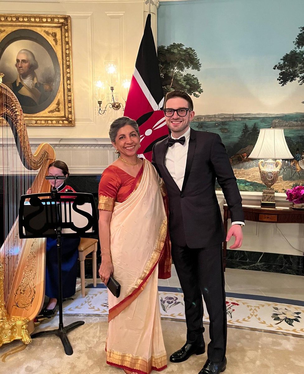AlexanderSoros's tweet photo. Kenya state dinner at the White House in honor of Kenyan President @WilliamsRuto with @HumaAbedin and @OpenSociety’s own Kenyan President, @NowrojeeOSF. https://t.co/ctW5IKbEAC