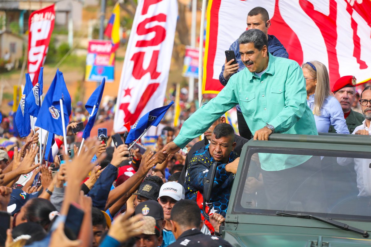 Nicolás Maduro tweet media