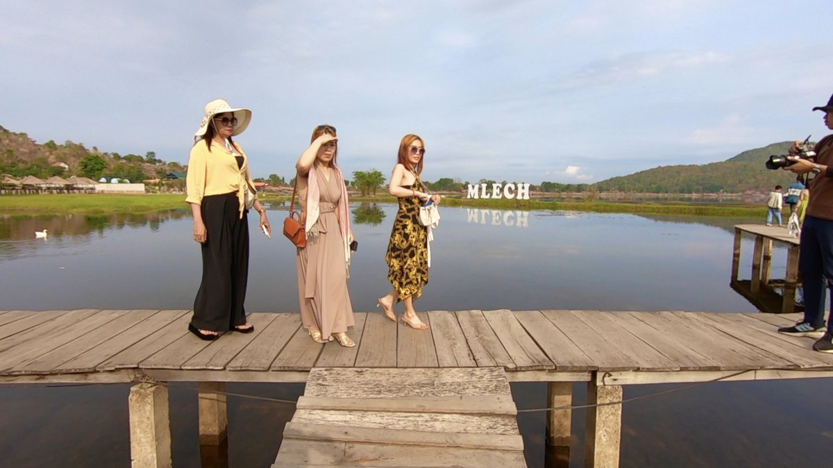 Mlech Dam Natural Resort, Kampot Province!
youtu.be/HeFUmdNIvwc