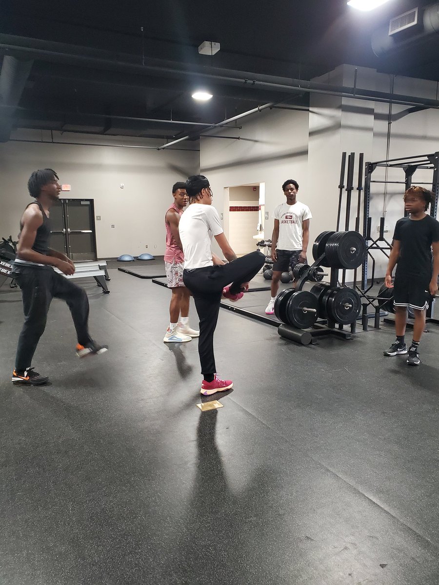 PC North Boys Basketball (@pcn_basketball) on Twitter photo Friday workouts with Coach Dean 🏋🏾♀️💪🏽
<a href="/Coach_DJ21/">DJ Lemons</a> <a href="/zeleyzele/">Coach Z</a> <a href="/CoachLucci2x/">Coach Lucci</a> <a href="/DeBr27249058/">MrHustleTeam</a> <a href="/KhaiBrown35/">Khai Brown</a> <a href="/thezanderb/">Zander Baker</a> <a href="/TheGabeWilson_/">Gabe Wilson</a> <a href="/trey55taylor/">treyo</a> <a href="/tjmcneely_2026/">TJ McNeely</a> <a href="/thomas_mcneely/">Thomas McNeely</a> Friday workouts with Coach Dean 🏋🏾♀️💪🏽
<a href="/Coach_DJ21/">DJ Lemons</a> <a href="/zeleyzele/">Coach Z</a> <a href="/CoachLucci2x/">Coach Lucci</a> <a href="/DeBr27249058/">MrHustleTeam</a> <a href="/KhaiBrown35/">Khai Brown</a> <a href="/thezanderb/">Zander Baker</a> <a href="/TheGabeWilson_/">Gabe Wilson</a> <a href="/trey55taylor/">treyo</a> <a href="/tjmcneely_2026/">TJ McNeely</a> <a href="/thomas_mcneely/">Thomas McNeely</a>