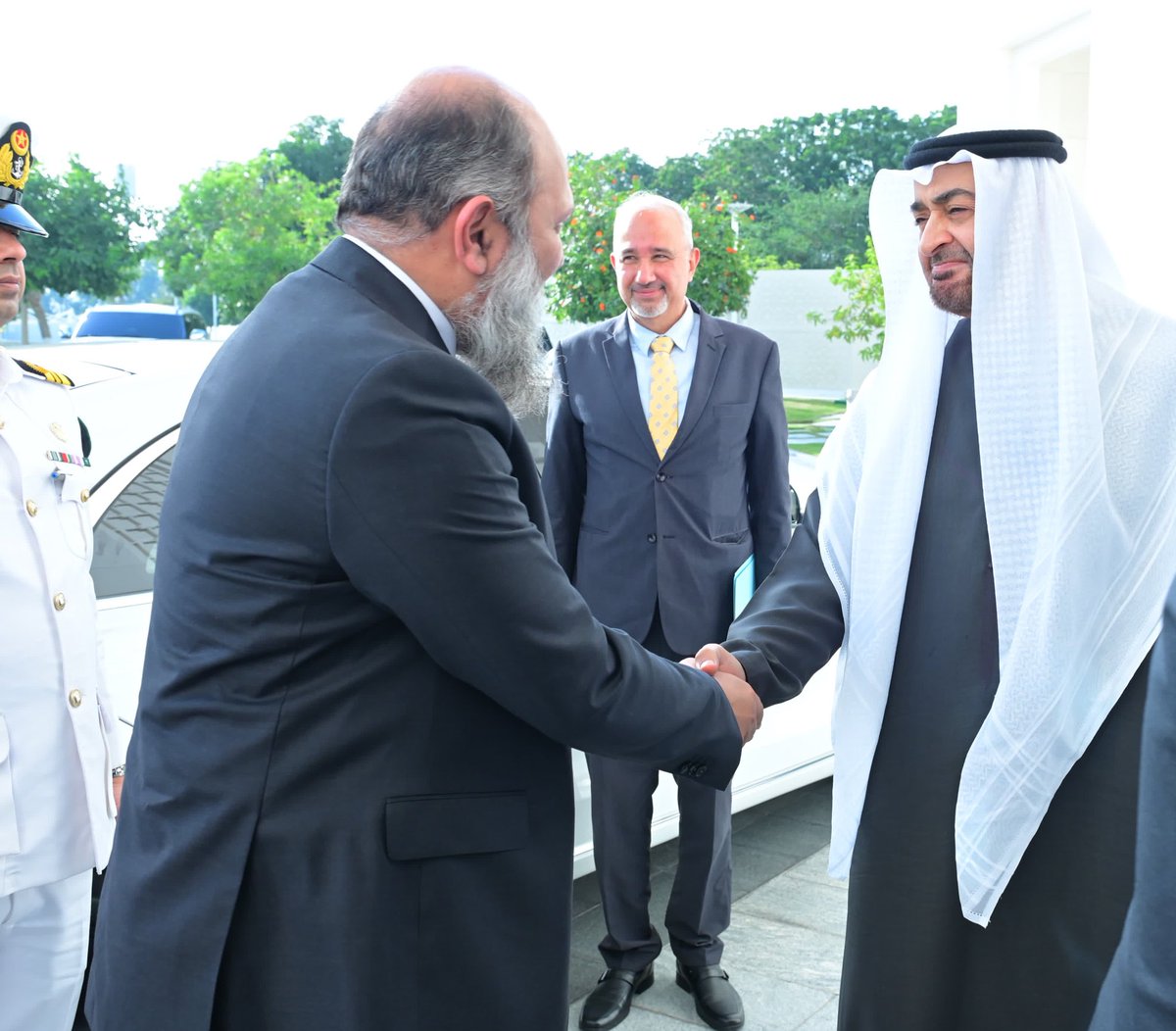Prime Minister Muhammad Shehbaz Sharif met President of UAE, H.H Sheikh Muhammad bin Zayed Al Nahyan in Abu Dhabi.

We really value His highness gesture of going forward on various sectors, particularly the promotion of trade and investment between Pakistan and the UAE.