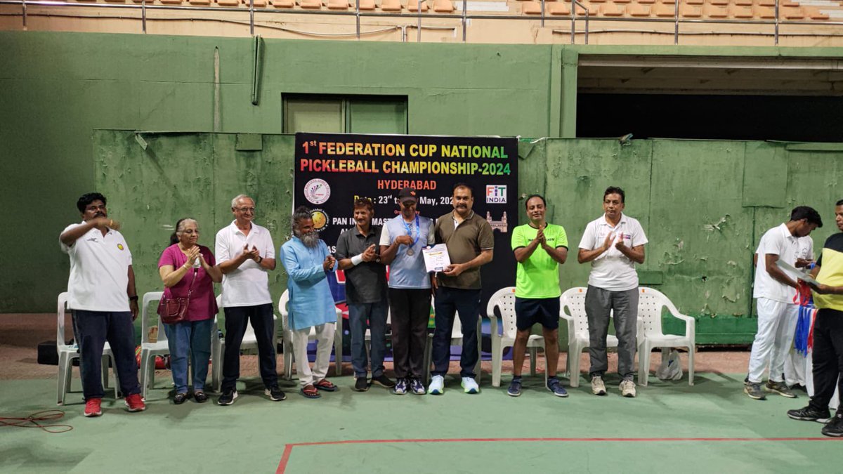 RSRBRS's tweet photo. Presented the medals to the winners of various age groups in the Masters #Pickleball championship at #LBStadium. Pickle ball is fast growing in the state of #Telangana and lot of youngsters exhibited the best talent in the event. Amateur Telangana Pickleball association #ATPA is all gearing up to organise a National event in the month of #October where the best talent from all across the country will take part in it. #ATPA sincerely express its gratitude to Sports Authority of Telangana #SATS for giving us the support in making the event a grand success.