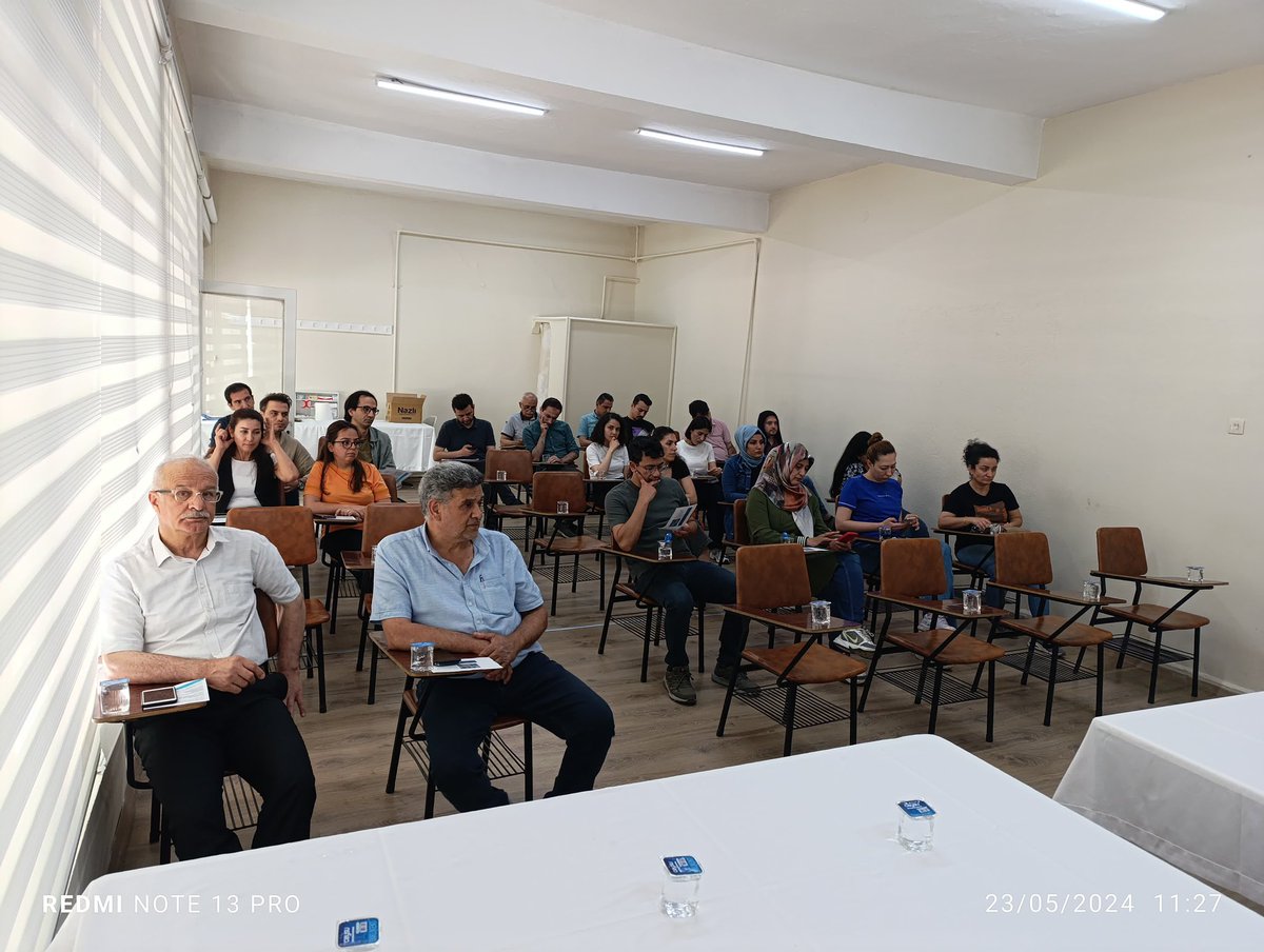 EnjBatiAkdeniz's tweet photo. 🇹🇷Bırdur
📍Şeker Fabrikası

  Batı Akdeniz Şube Başkanlığı Teşkilattan  Sorumlu Şube Başkan Yardımcımız Osman Ekşi  ile Şube Başkan Yardımcımız  Veysel Iraz  Burdur İl Başkanımız Mustan Üzülmez ile kurumları ziyaret ettiler.
@HBTONBUL 
@tuncayaykan29 
@Enerji1sen https://t.co/FmcObuJa3I