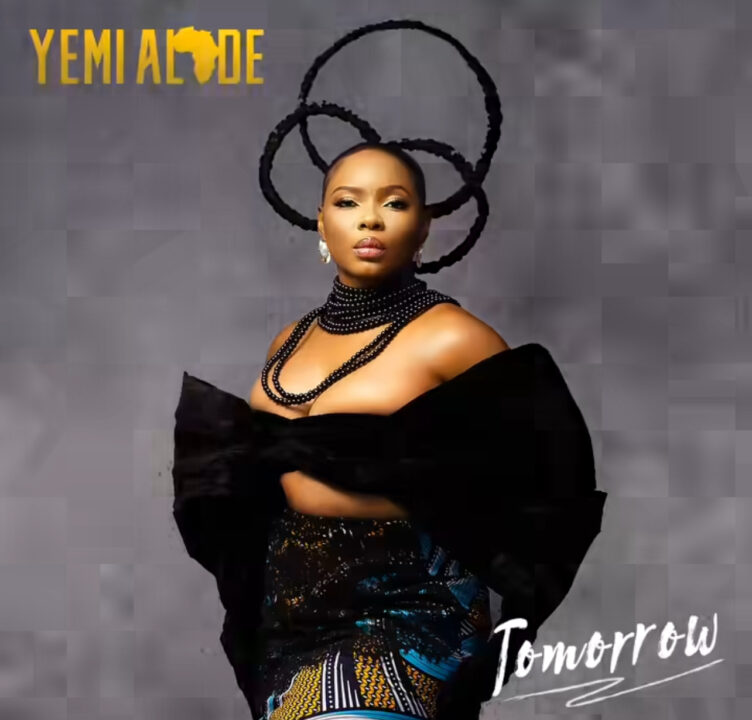 max909fm's tweet photo. #NP #Tomorrow @yemialadee

w @i_bizle on the #MaxWeekendBreakfast

#HitMusicStation #AbujaTwitterCommunity https://t.co/H7Db3MiCeE