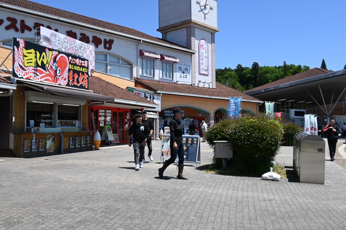 針テラスはじめて行ったけどバイクだらけでビビる