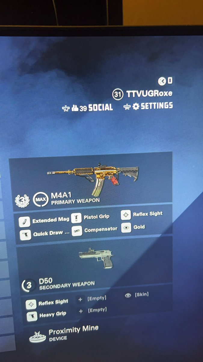 roxe_ug's tweet image. 1 down 24 to go 🙏