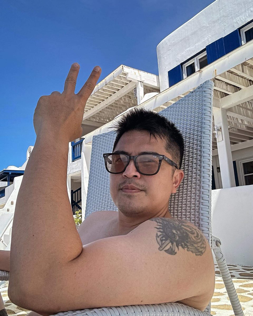 Zeuuuuus1's tweet photo. Y*mmy ni Doc Ferds! Dahil sayo I was born to be wild. Lol
Single ba si Doc? ๐คญ #DocFerds #FerdsRecio https://t.co/32X9SvUfYw