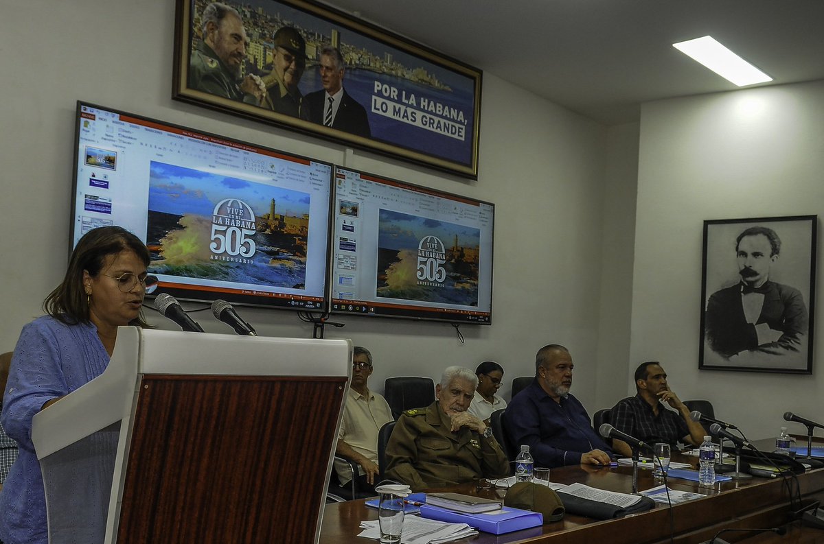 Durante la visita gubernamental a #LaHabana, recorrimos objetivos socioeconómicos, chequeamos los principales programas e indicadores de la provincia y los resultados de las acciones derivadas de las proyecciones de Gobierno.
#AlPuebloNosDebemos