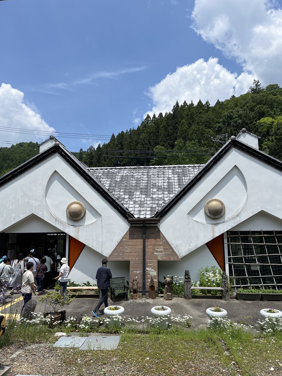 YSK2006's tweet image. 鬼の顔
#飯田線秘境駅号
#東栄駅