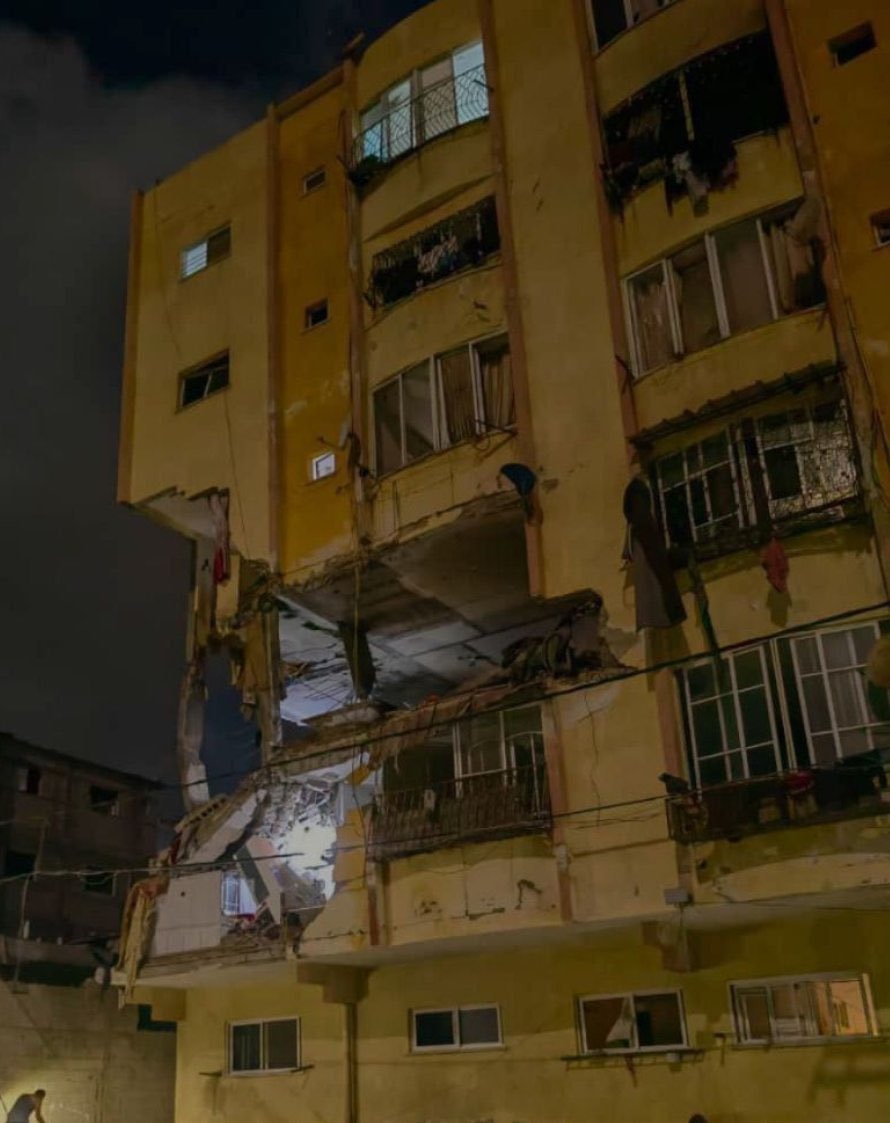 Breaking: The Israeli Air Force executed a precise strike in Nuseirat, Gaza. Upper floor lights are still on—target hit with pinpoint accuracy. 

Stay tuned for details on who was eliminated. The IDF at its best! #IDF #IsraelDefenseForces #IsraelStrong