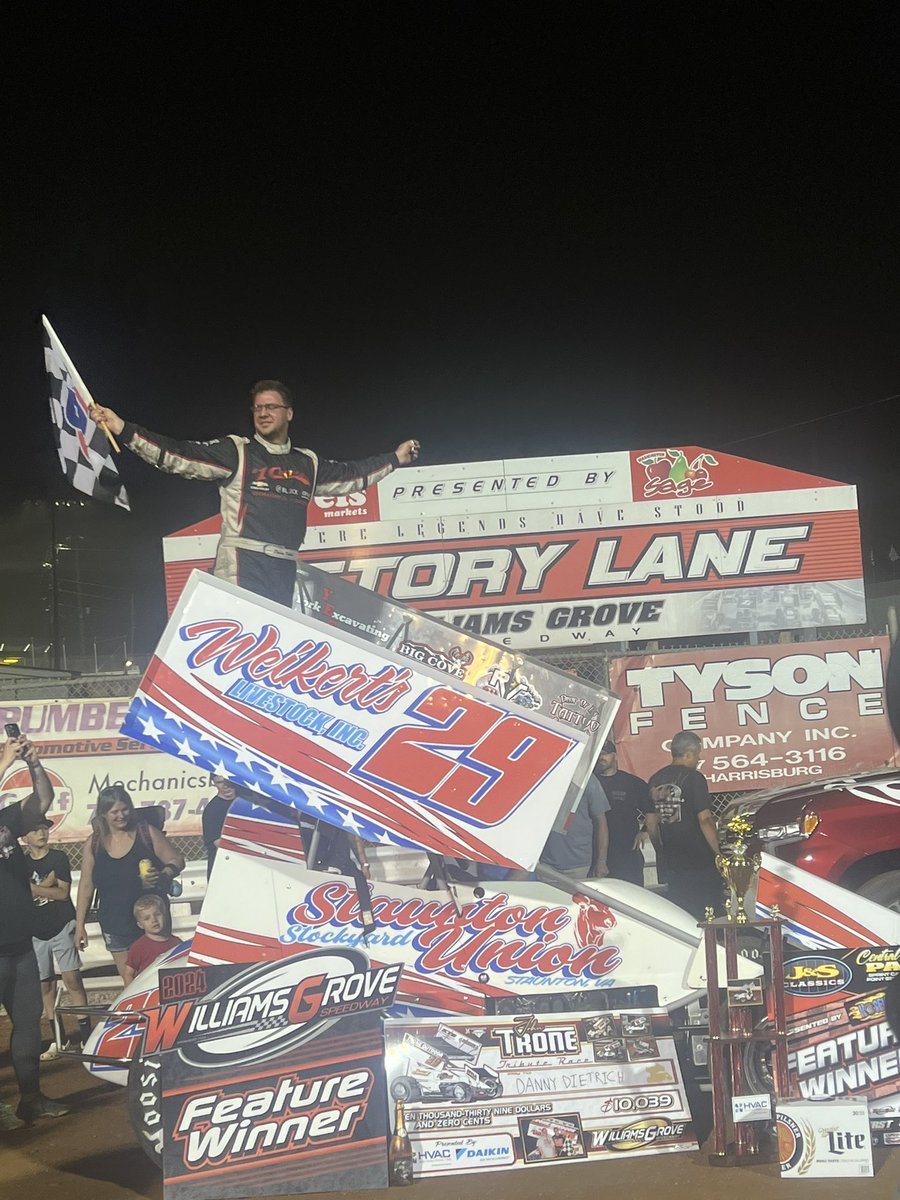 Danny Dietrich notches his first victory of the season at Williams Grove and parks his #29 Weikerts Livestock machine in Weis Markets/Sage Fruit Victory Lane in tonight’s $10,039 to-win John Trone Tribute Race presented by HVAC Distributors, Inc.!