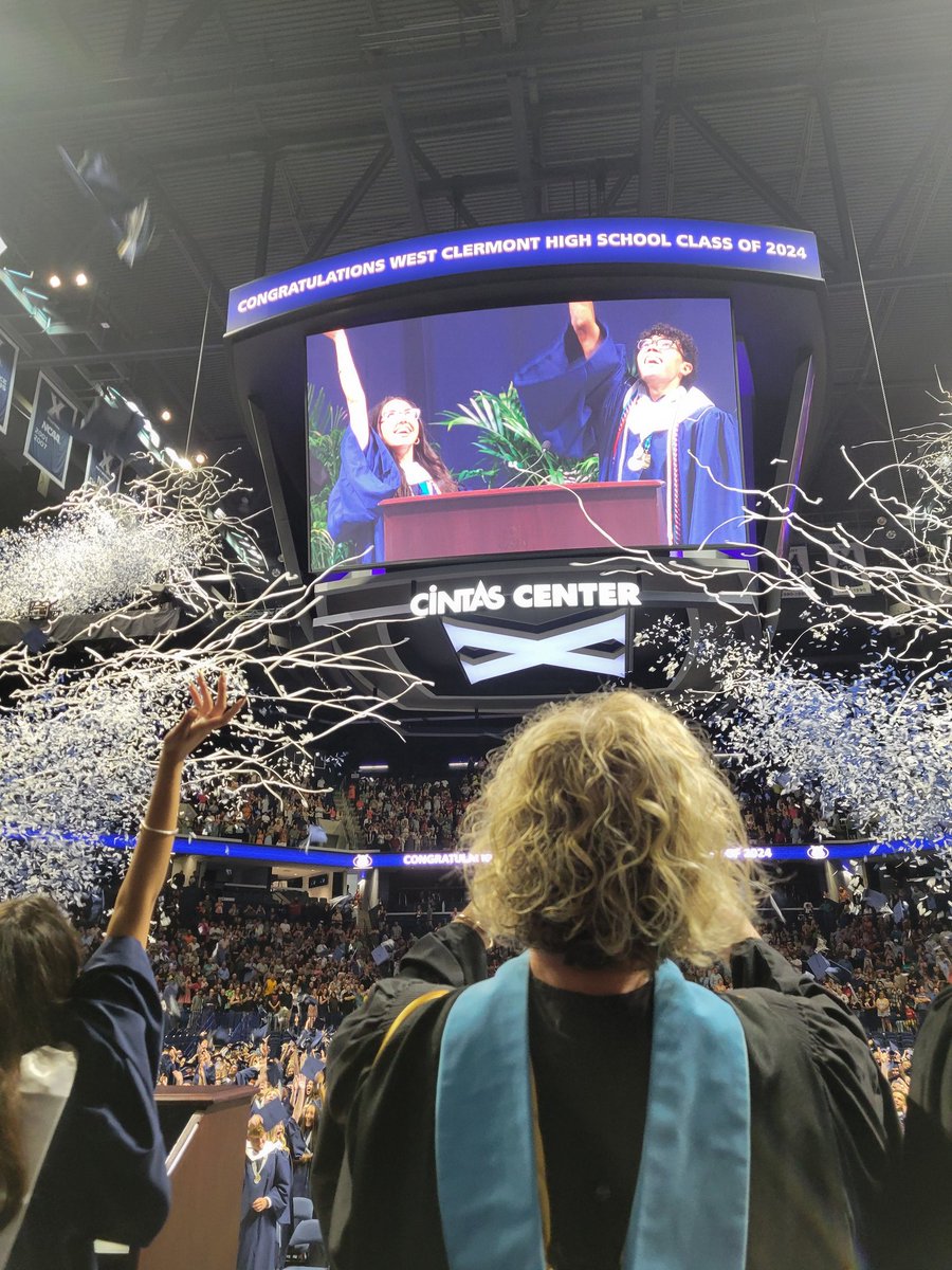slitmanhall's tweet image. Proud to have been up close for the @WestCler 2024 graduation this evening! 💙🩶🎓 #finalwave #partofthepack #LoveWC