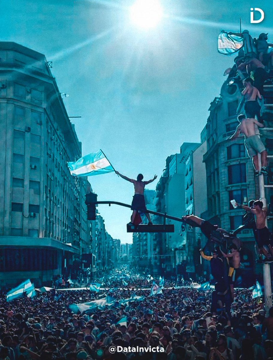 ¡Feliz 25 de mayo, mi Argentina querida!

🇦🇷 ❤️