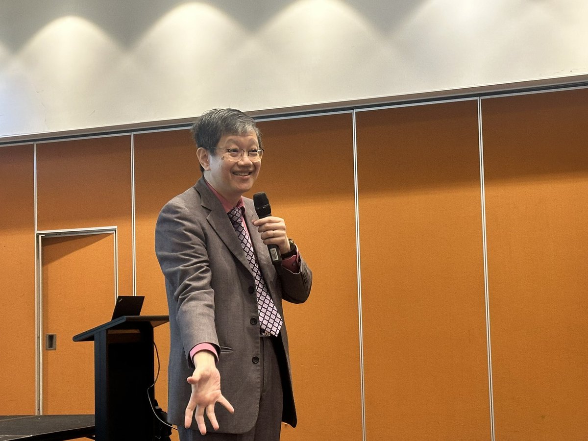 Robyn Christie tweet media