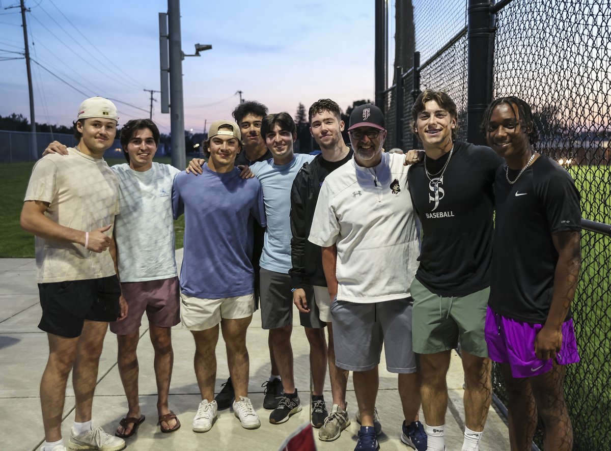 Andrew Miller tweet media