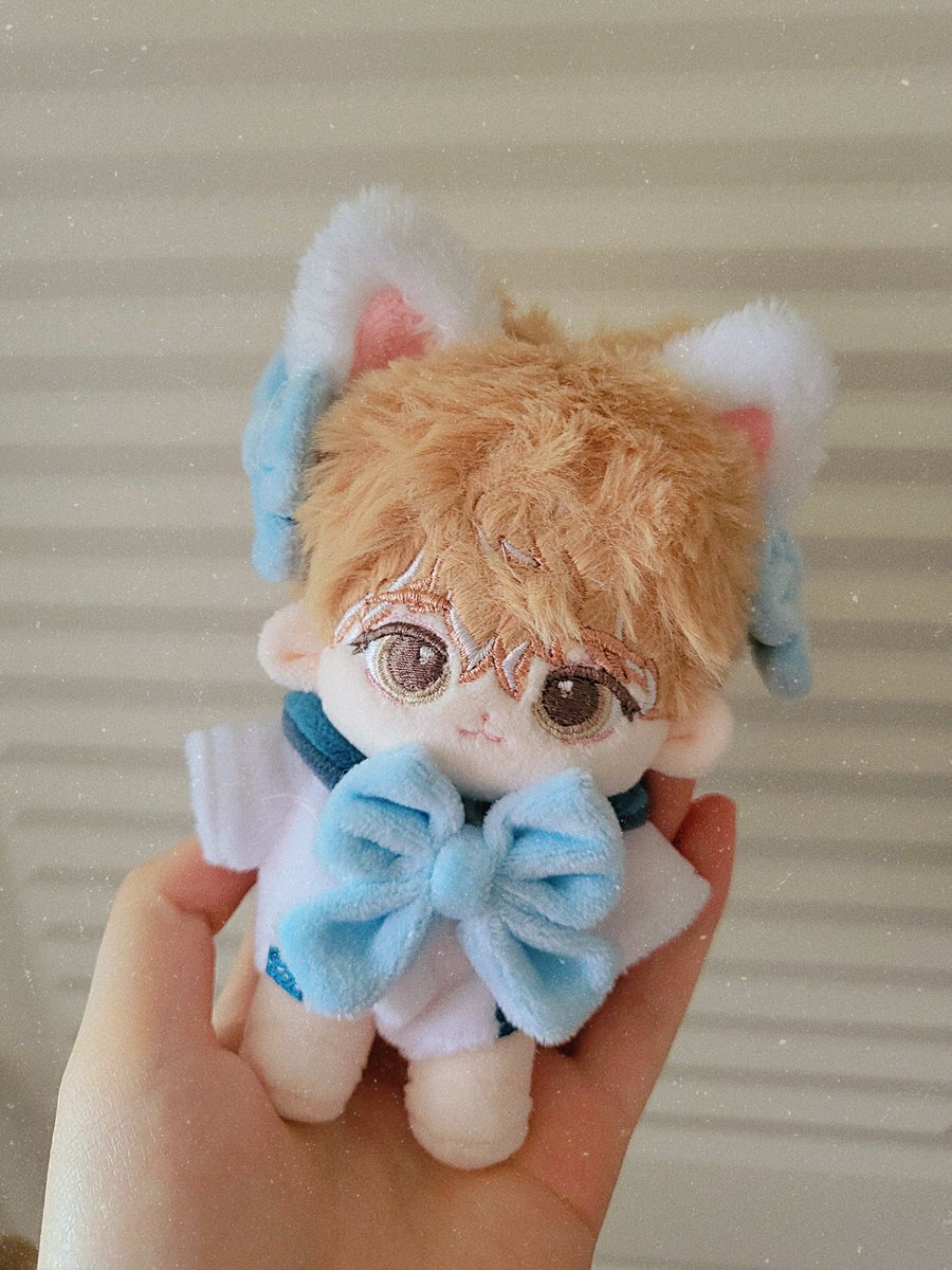 가지고 있던 옷 짬처리
그렇다 나는.. 선솜 후 옷장파인것이다..

#아가크롱_솜솜