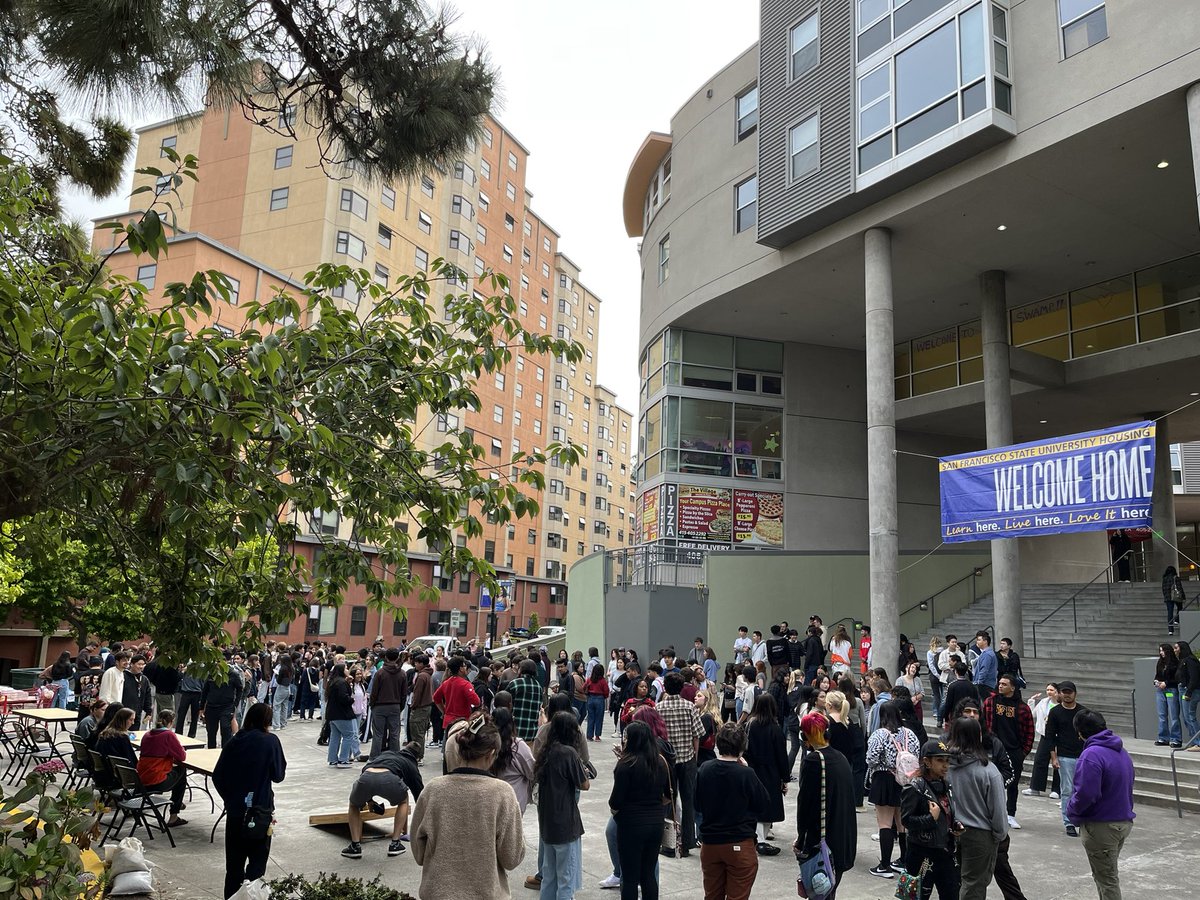 Residential Life tweet media