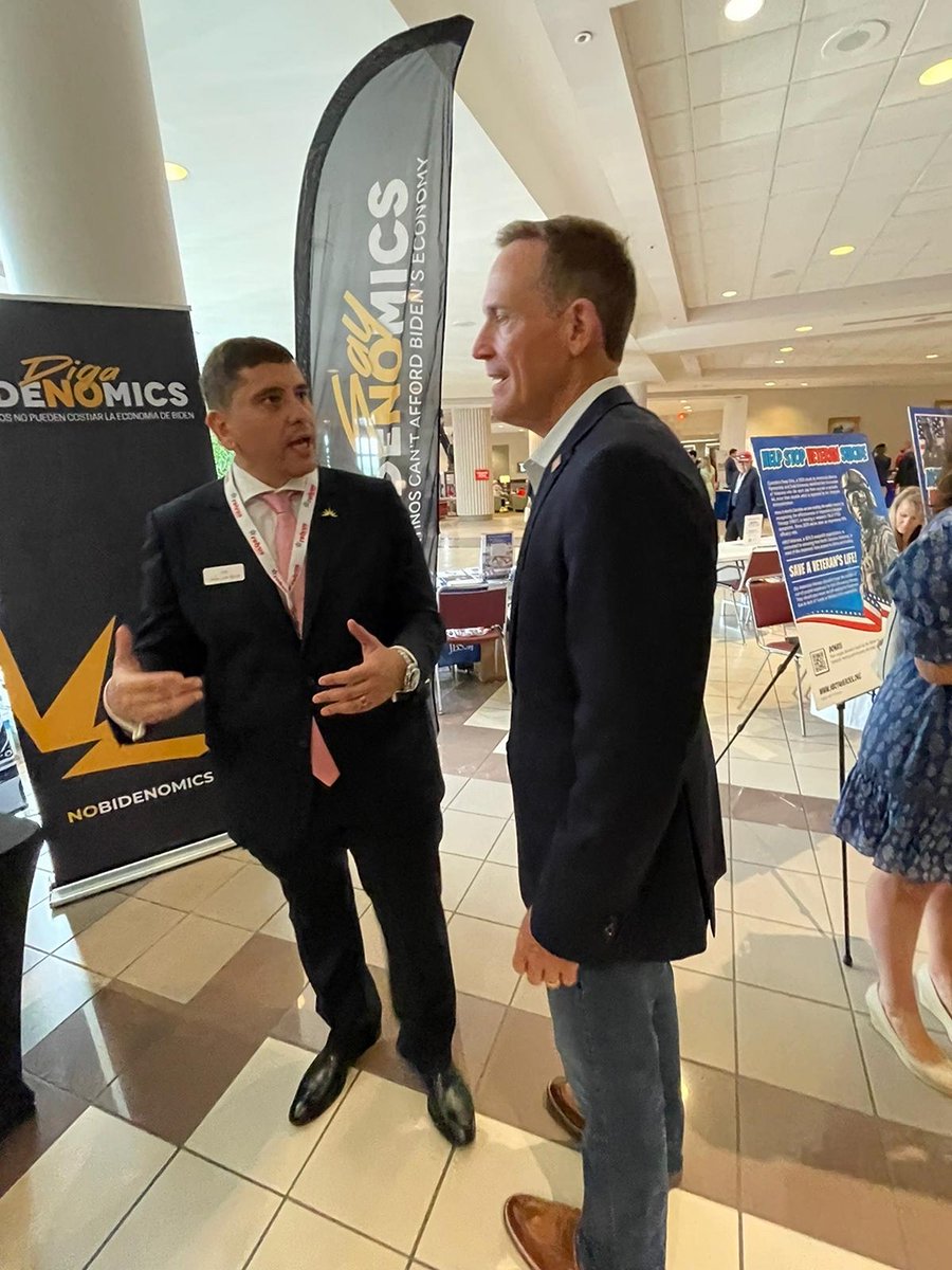 We had great conversations with attendees at the @NCGOP convention about the failures of #BideNOmics, including with @SenTedBuddNC. Thank you for stopping by! 

Visit NOBidenomics.com to learn the realities of #BideNOmics. 

#BeLIBRE #ncpol