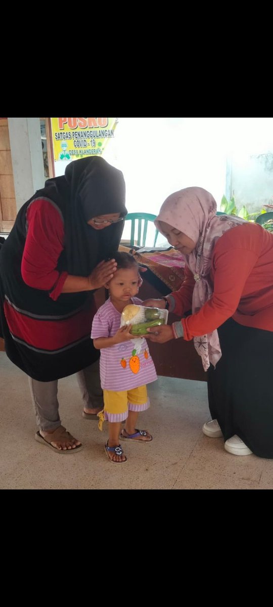 Frmstifrja's tweet photo. @gibran_tweet  mas gibran nanti kl sdh d lantik tlg perhatikan betul2 dana yg turun d desa... Beberapa oknum suka rapat dan beberapa rapatnya d hotel tp eksekusi hasil rapatnya cm d kasih pisang untk cegah stunting. https://t.co/GHD9XrUEZa