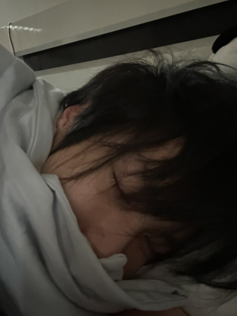 ตื่นกันอ๊ะยางทางนี้ขอยาดหลับปุ๋ยๆ