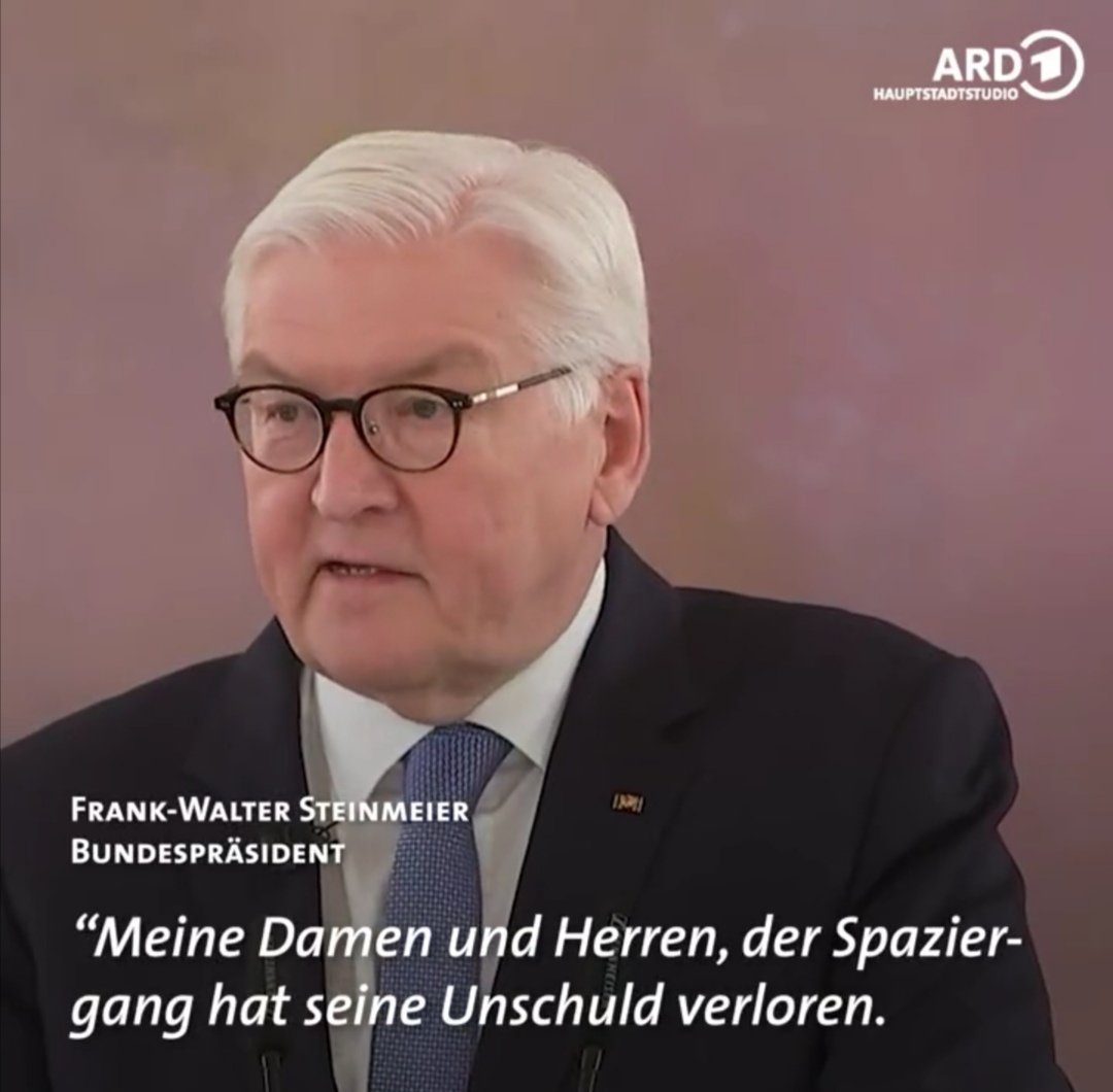 Die derzeitige Feier des Grundgesetzes ist schon das Problem. Wären #75JahreGrundgesetz vor drei Jahren gewesen, wäre es offensichtlich geworden. Da hatte nicht nur der Spaziergang seine Unschuld verloren.