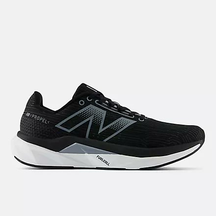 SOLELINKS's tweet image. Ad: Dropped via NB US
New Balance FuelCell Propel V5 ‘Black/White’

Mens:bit.ly/4bwtcax
Womens:bit.ly/4bAatei