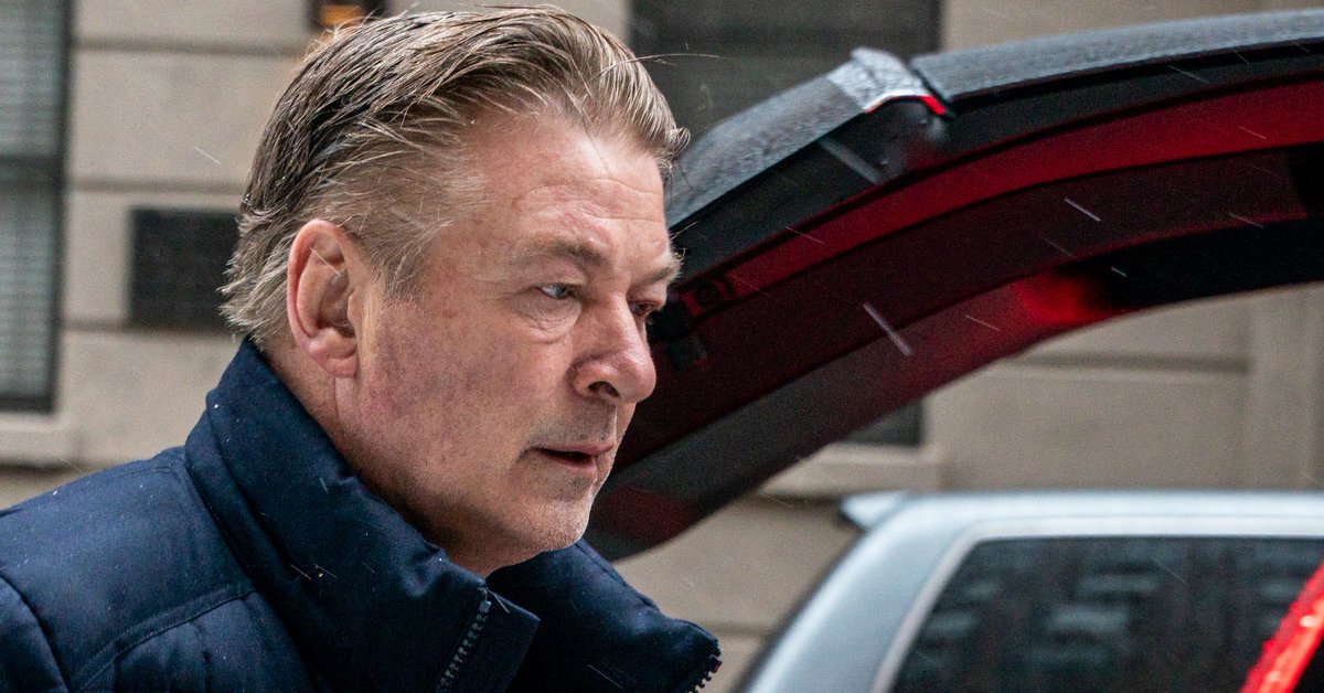 Judge denies Alec Baldwin request to drop indictment for 'Rust' shooting reut.rs/3wEMuLP