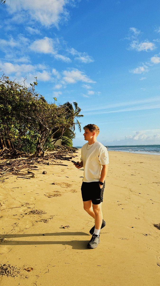 Mitch Jacobs tweet media