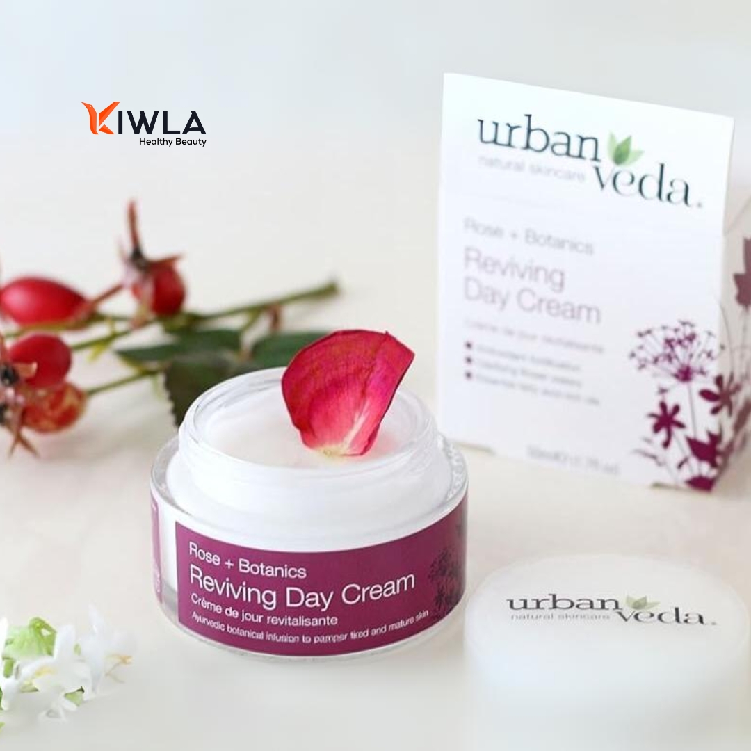 Urban Veda Reviving Day Cream for Women 
.
.
.
#urbanveda #women #cream #antiaging #moisturiser #facecream #Beauty #makeuplover #cosmetics #healthandwellness #supplements #thekiwla #welovekiwla #healthybeauty @thekiwla
kiwla.com/urban-veda-rev…