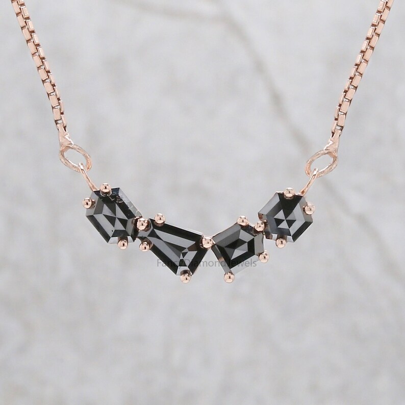 FDJewels's tweet image. Mix Shape Black Diamond Pendant, Unique Diamond Pendant, Black Diamond Pendant, Dangling Diamond Pendant, Mix Shape Diamond Pendant KDK2621

ETSY : etsy.com/listing/145941…

#MixShapeDiamond #BlackDiamondPendant #UniqueDiamondPendant #DanglingDiamondPendant #MixShapePendant