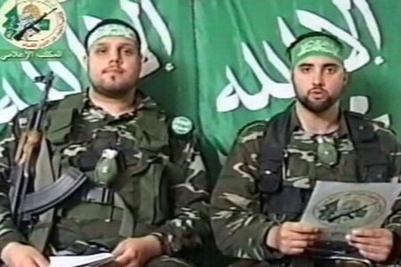 21 years ago, Asif Mohammed Hanif & Omar Khan Sharif who were both from Britain, made their way to Palestine and joined the ‘Izz ad-Din al-Qassam brigades.