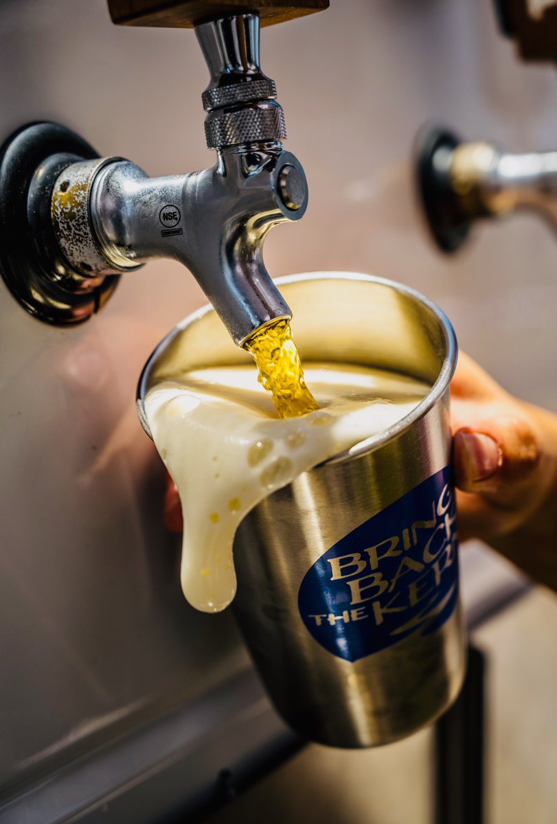 rootbeerphoto's tweet image. I added more photos to my @500px site - 500px.com/p/rubiconreade… #jasonfrostphotography @TemblorBrewing @apple @jeep #bringbackthekern #bakersfield #bookwormwithacamera