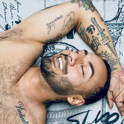 theandrerouge's tweet photo. #NewProfilePic https://t.co/rslCltw8Bm