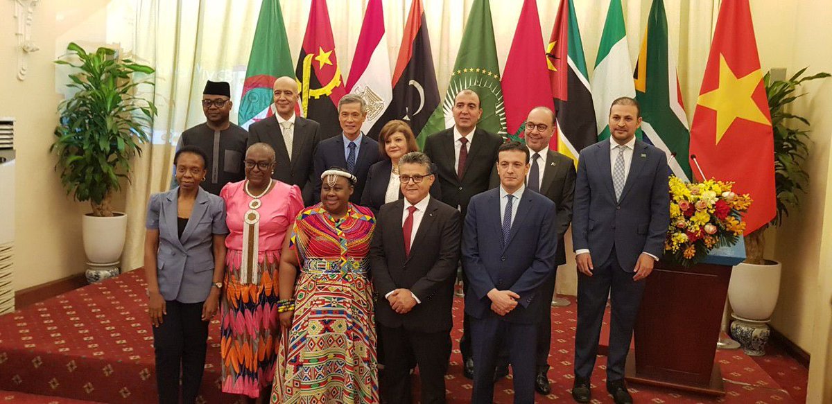 vuyiswatulelo's tweet photo. #DOTWM: Africa Day 24, Hanoi VN @diplomacy_sa @NomfaneloKota @FebePotgieter @NomvulaMokonyan https://t.co/z3n7COInpk