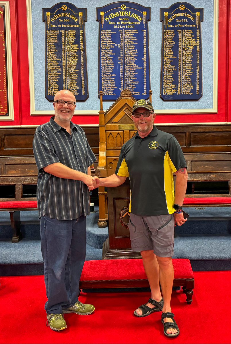 We were very pleased to welcome Chris Jones to the Milford Haven Masonic Hall. Chris is walking the entire coastline of Britain - a journey of 7,500 miles - for charity, and has currently raised an amazing £35,000 #westwalesmason #stdavidslodge366 #lincolnshirefreemasons