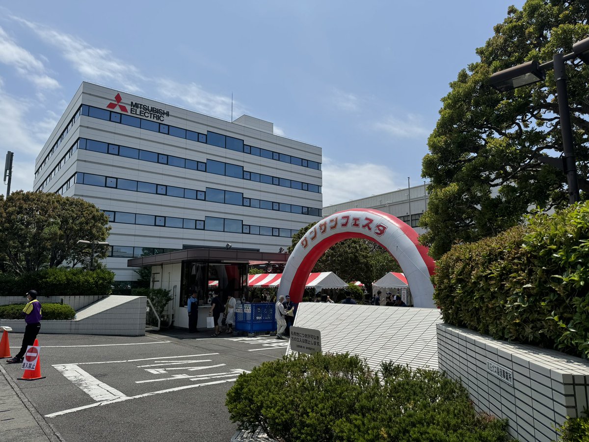xixx58's tweet photo. #ヶくんとあそぼう
社員さんパッケージエアコンとか換気インターフェイスとか別置ムーブアイとかいっぱい教えてくれた！
ひさしぶりにエアコンの話たくさんできて楽しかった
次回も絶対行きたい https://t.co/vvWbfjwfAN