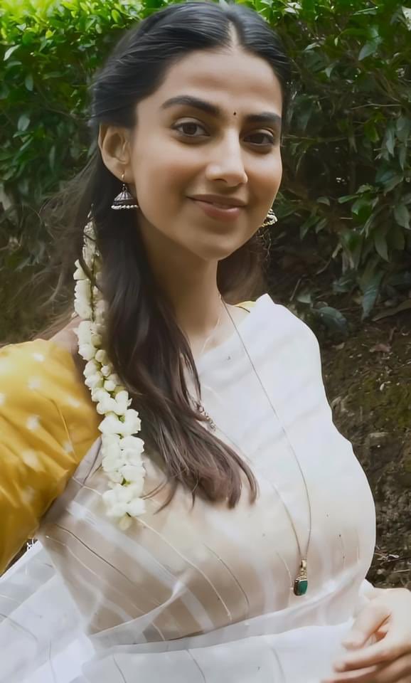 GOZxEIYbEAE63kx?format=jpg&name=medium