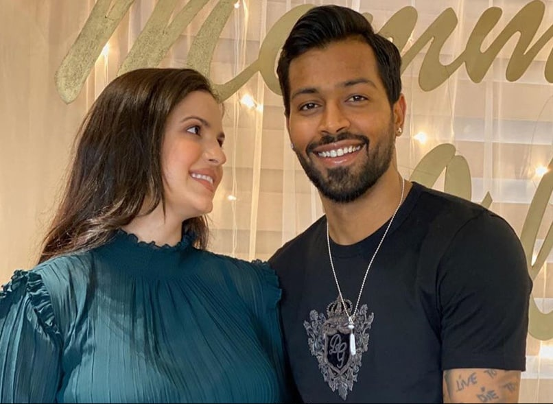 सच है क्या? Natasha - #HardikPandya