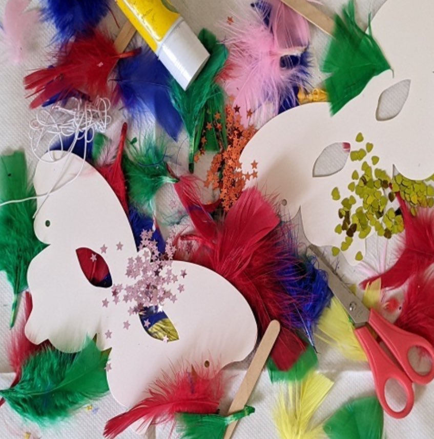 📣 Get crafty for free today at the Judges’ Lodgings on Church Street in #Lancaster Make a mask and celebrate Festa Italia. 11am to 3.30pm No booking needed. events.apps.lancashire.gov.uk/w/webpage/even… #LancasterFestaItalia #BankHolidayWeekend #JudgesLodgings