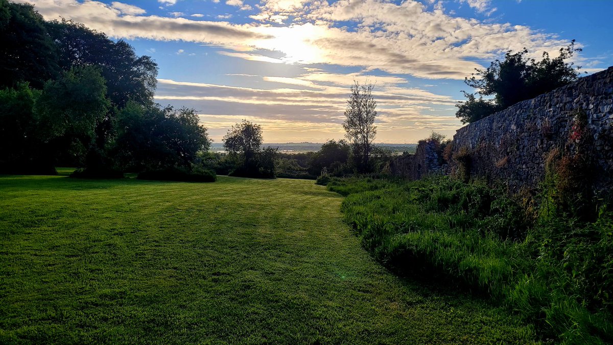 Good morning from the Walled Garden #MountBriscoeOrganicFarm #VisitOffaly #IrelandsAncientEast #IrelandShiddenheartland #airbnb #FarmHolidays