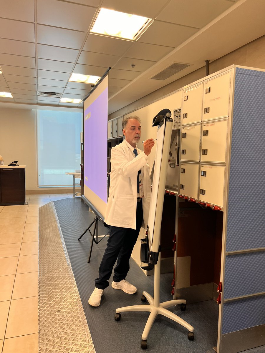 doctorloay's tweet image. تجربة تعليمية مميزة في #IMES_course