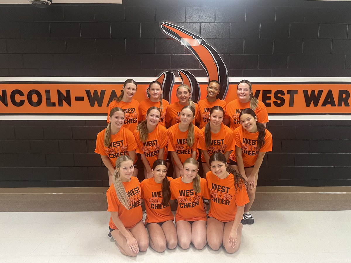 LW_WestCheer's tweet photo. JV ready for camp! #ohana #orangeobsession https://t.co/zHul8Xj39R