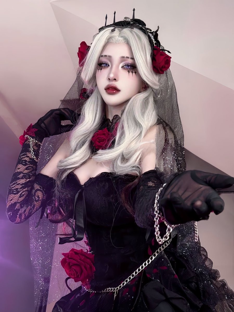 “她是最适合他的医生，他也是只属于她的实验品” 
#cosplay #第五人格 #心理学家长夜 #病患星辰 #心患 #identityv #adamesmer #emil https://t.co/IlCXzxDGE5