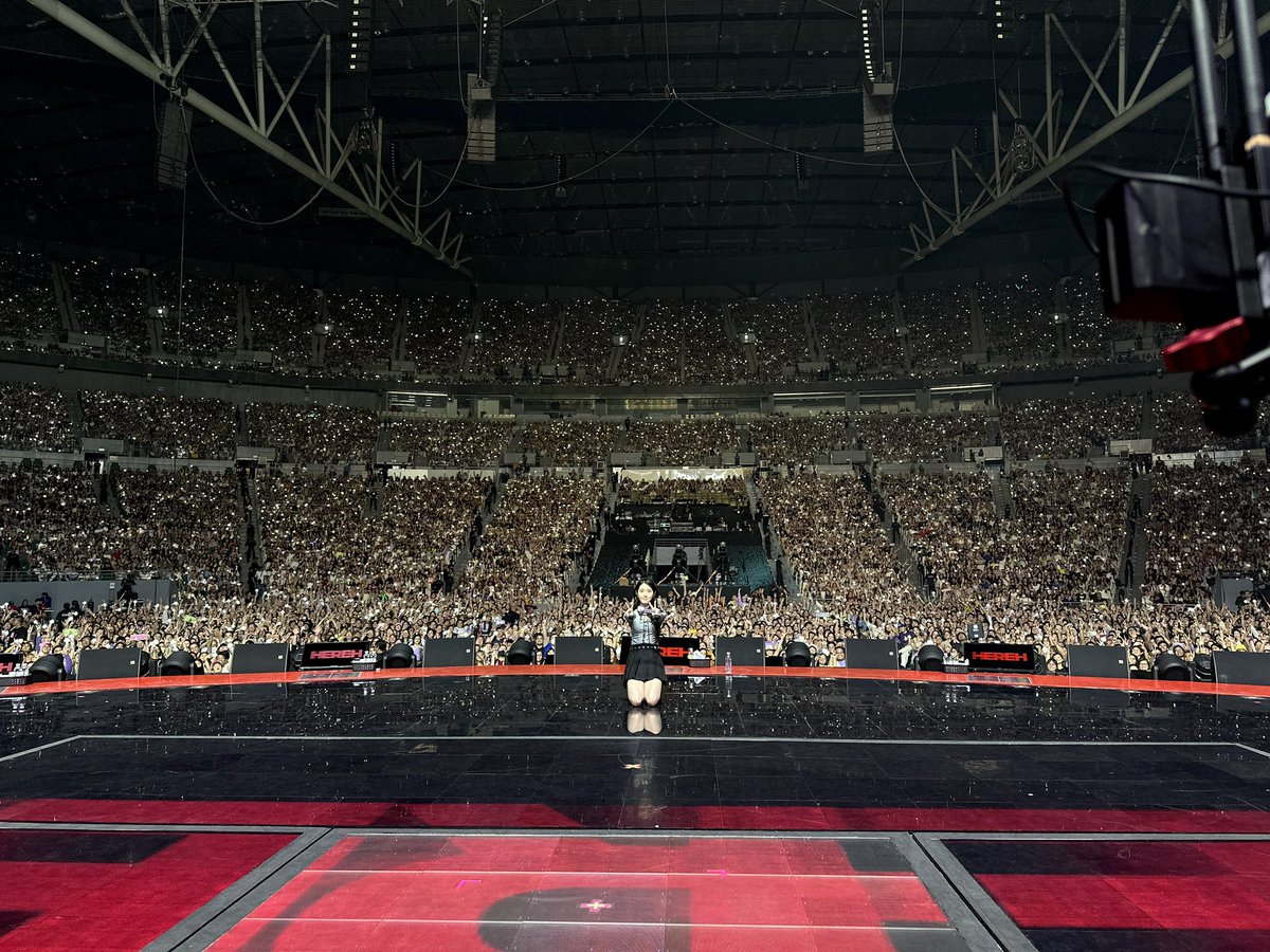 _IUofficial's tweet image. #아이유 #IU
#HEREH #IU_WORLD_TOUR